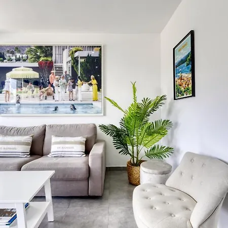 3 Rooms With Sea View Terraces In Peace Saint-Tropez Exterior photo