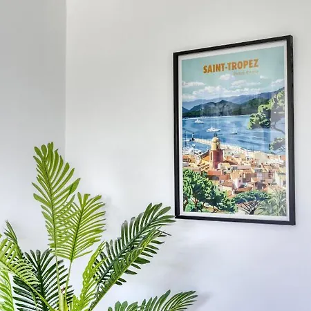 3 Rooms With Sea View Terraces In Peace Saint-Tropez Exterior photo