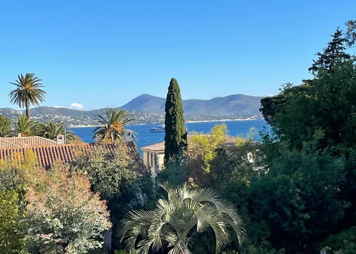 3 Rooms With Sea View Terraces In Peace